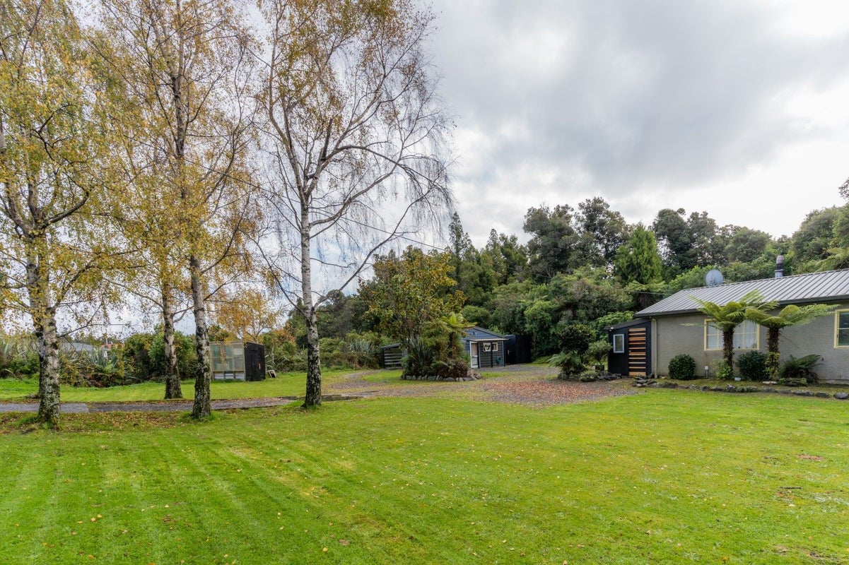 6 Marks Road, Haast - Carousel 2