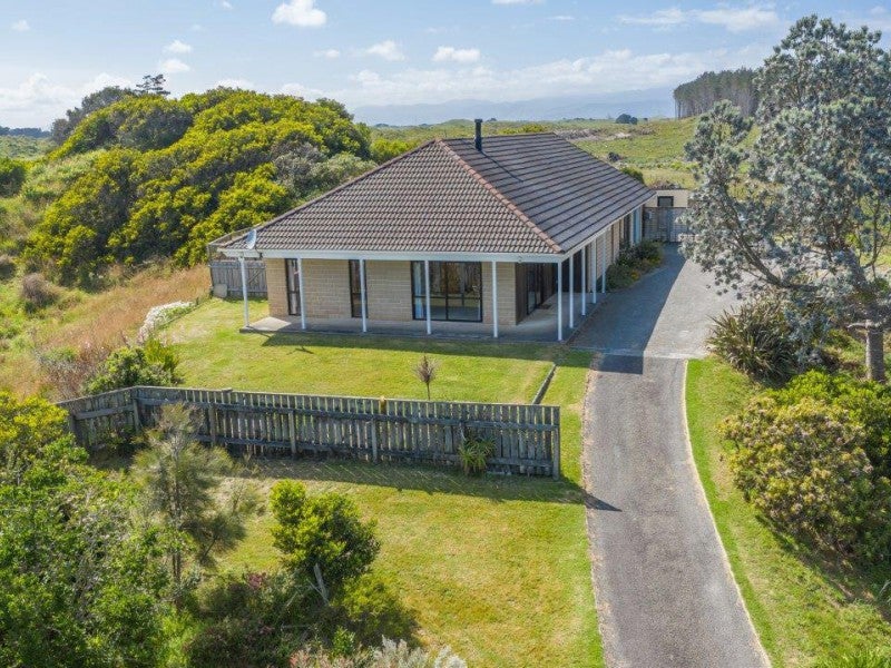 50 Hydrabad Drive, Waitarere Beach, Levin - Carousel 19