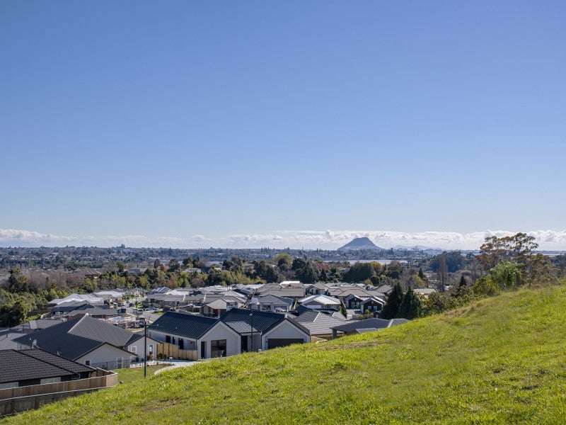 42 Pinkerton Place, Ohauiti, Tauranga - Carousel 9