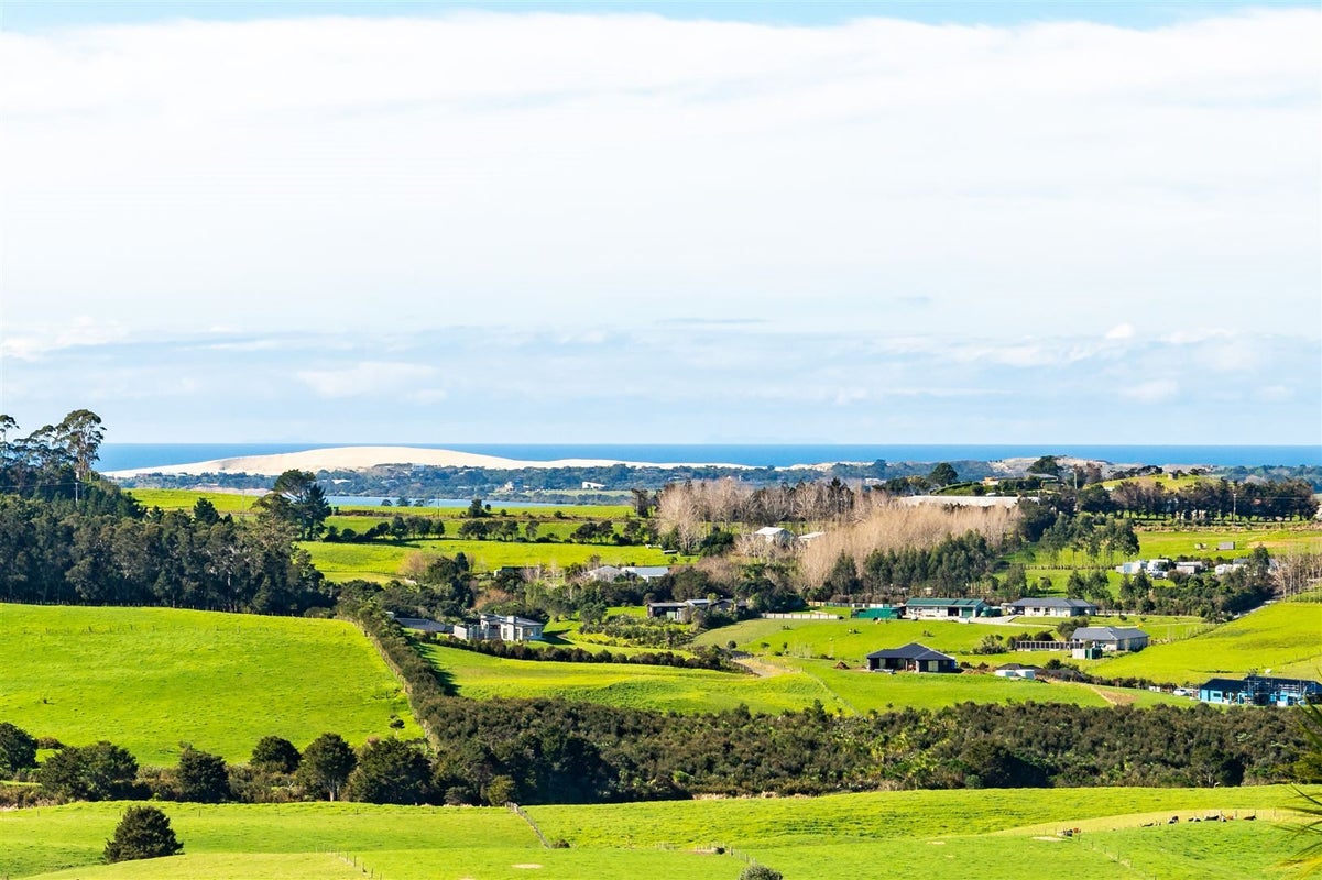 99 Lawrence Road, Kaiwaka - Carousel 41