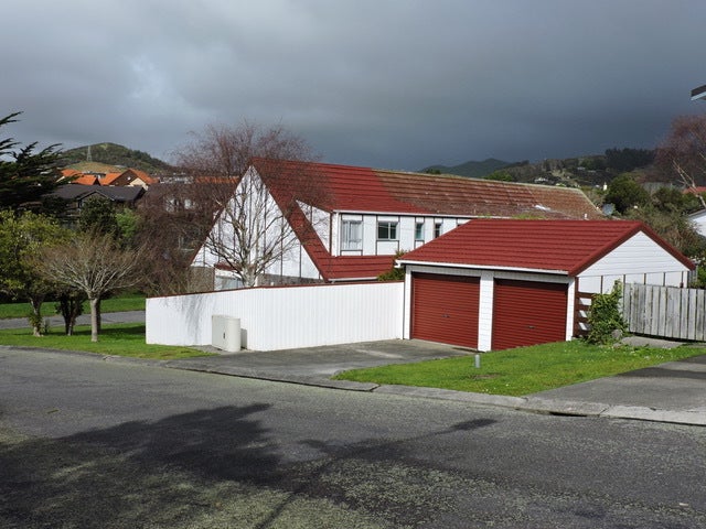 1 Halyard Place, Whitby, Porirua - Carousel 15