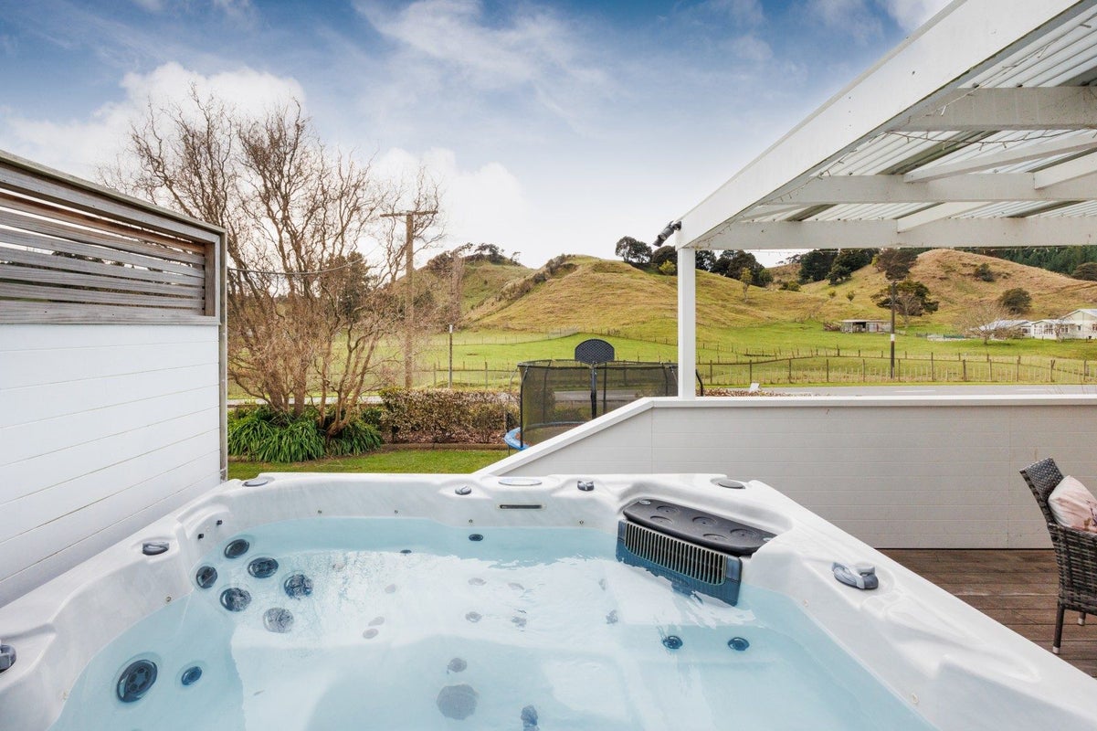 69 Ongo Road, Hunterville - Carousel 1