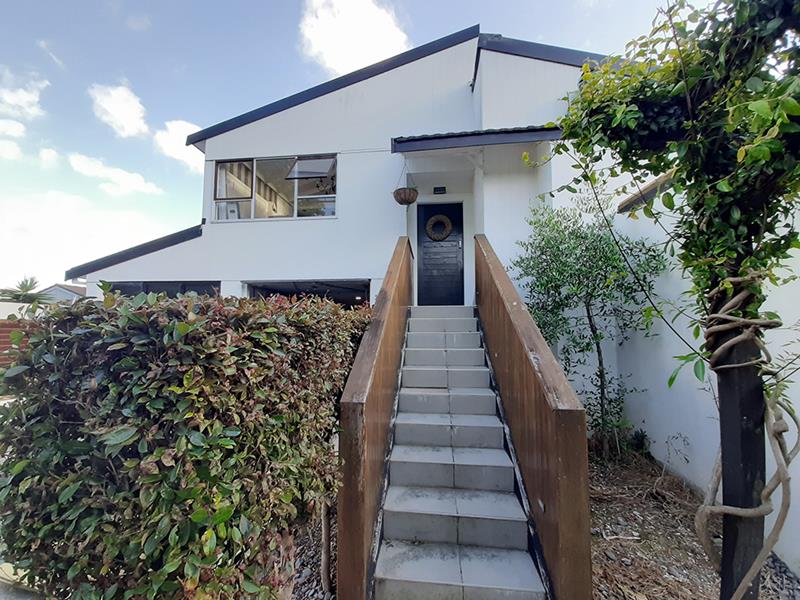 1/34 Glamorgan Drive, Torbay, Auckland - Carousel 1
