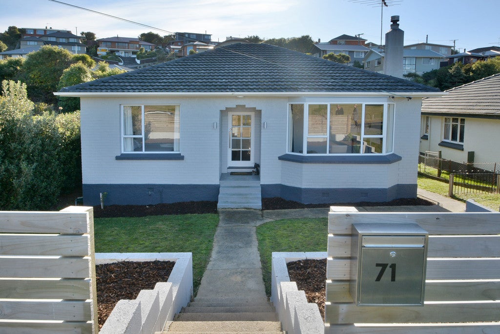 71 Tahuna Road, Tainui, Dunedin - Carousel 1