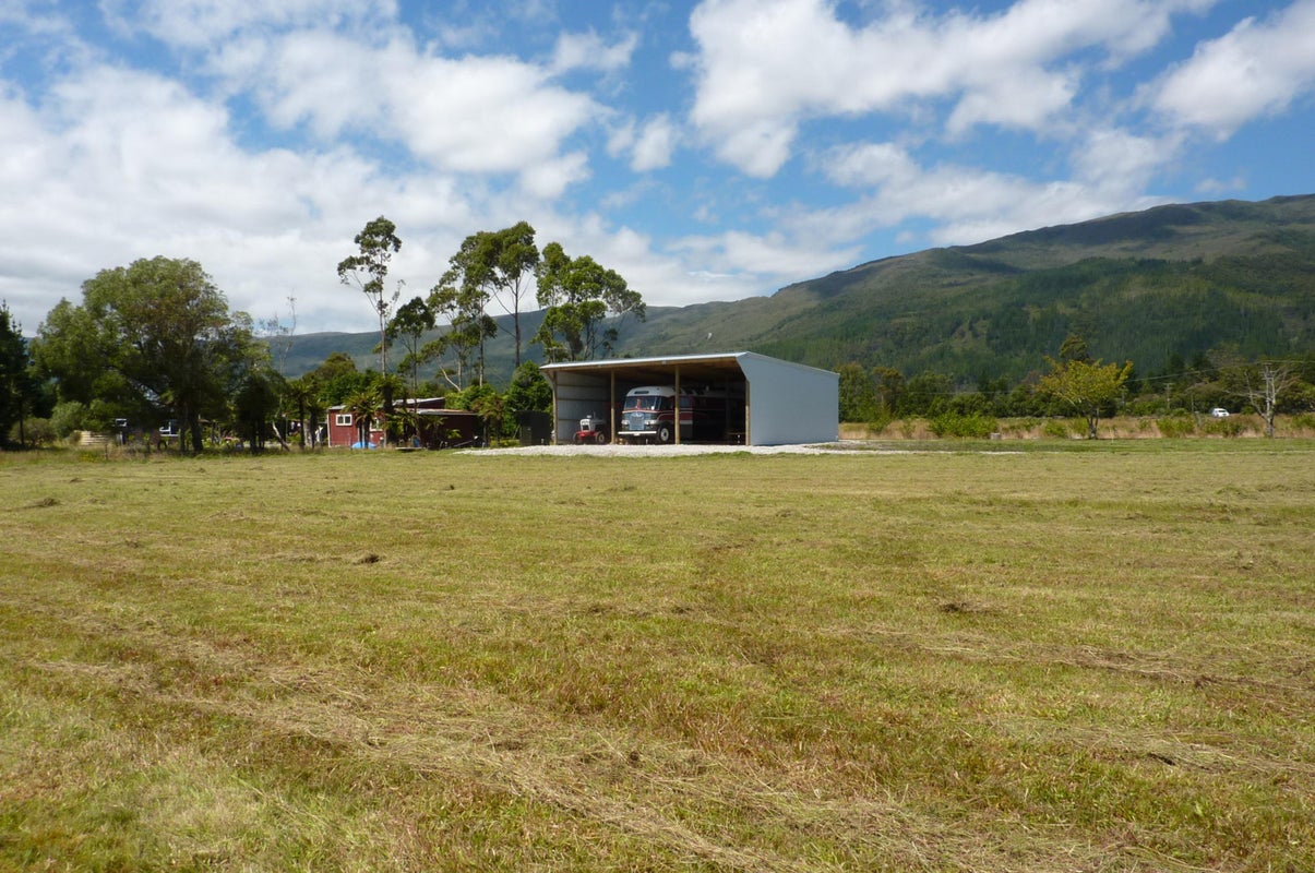 813 State Highway 67, Denniston, Westport - Carousel 1