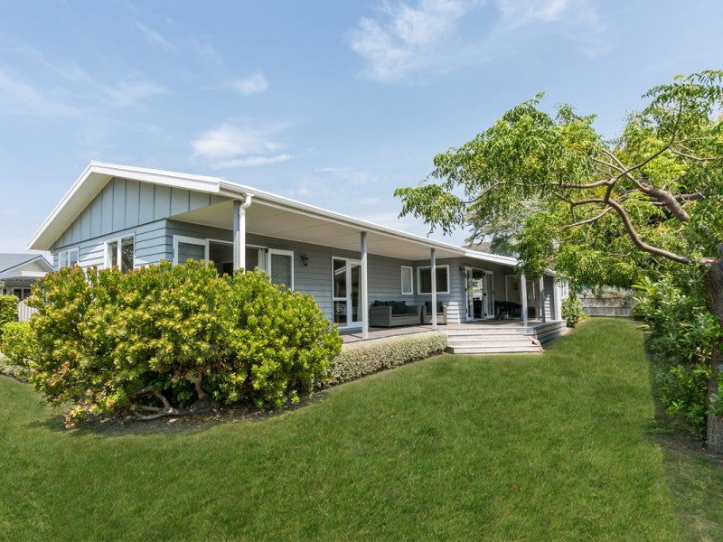 24 Airini Road, Waimarama, Waimarama - Carousel 1
