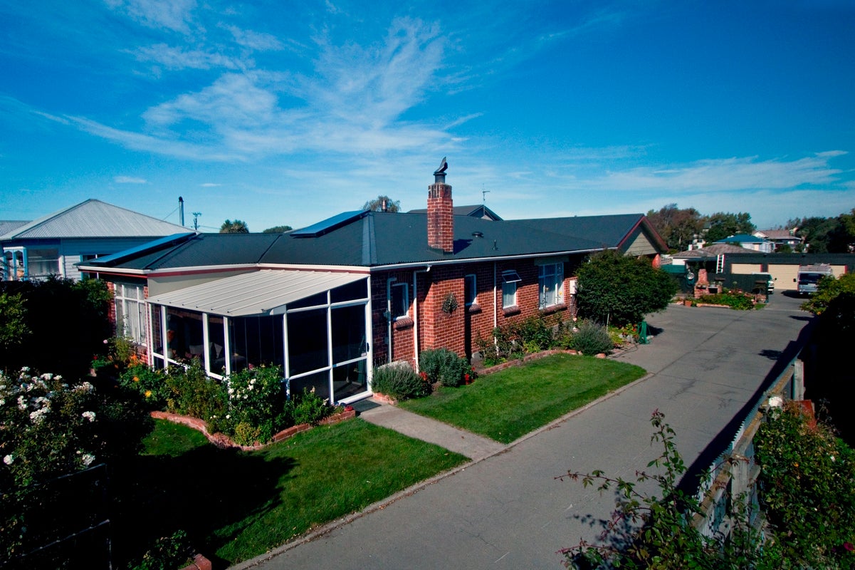 57 James Street, Kensington, Timaru - Carousel 1