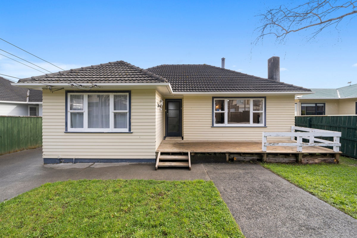 34 McKillop Street, Wainuiomata, Lower Hutt - Carousel 1