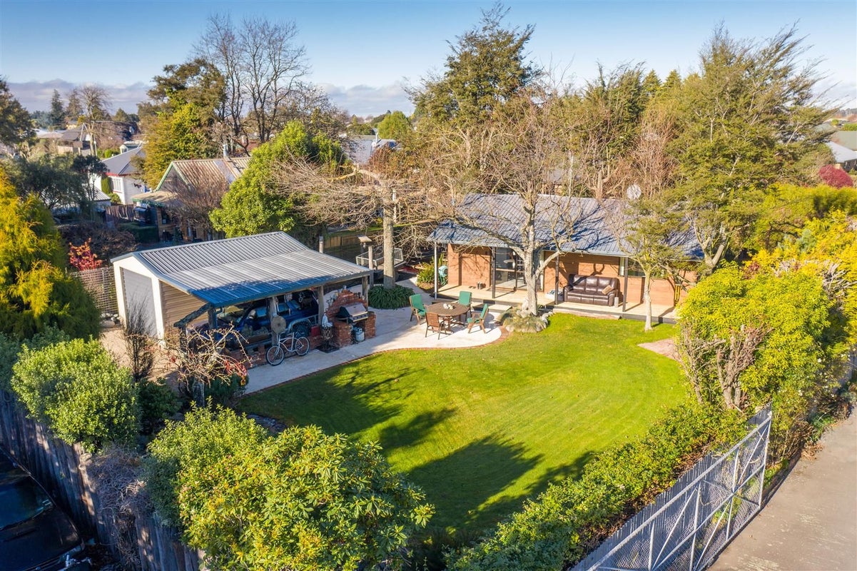 17 Patton Street, Methven, Methven - Carousel 1