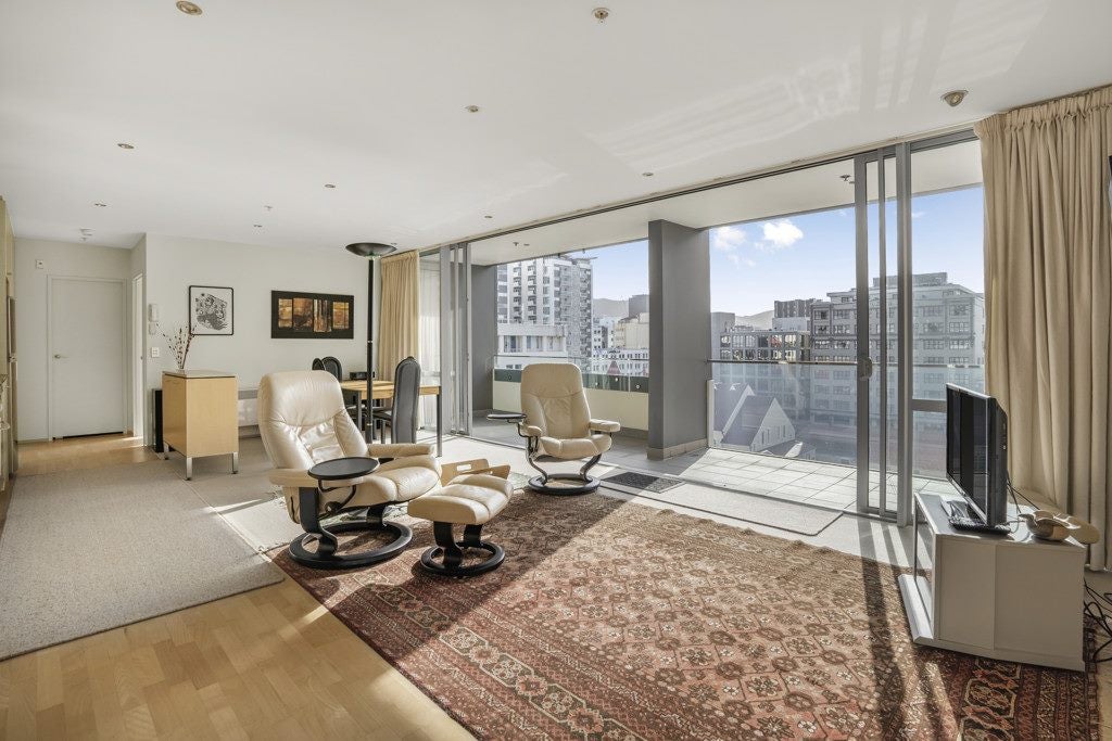 B73/10 Ebor Street, Te Aro, Wellington - Carousel 1
