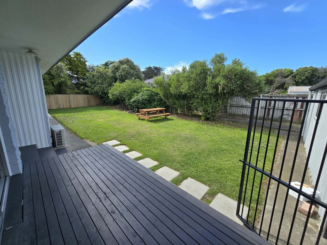 855 Ferry Road, Woolston, Christchurch - Carousel 1
