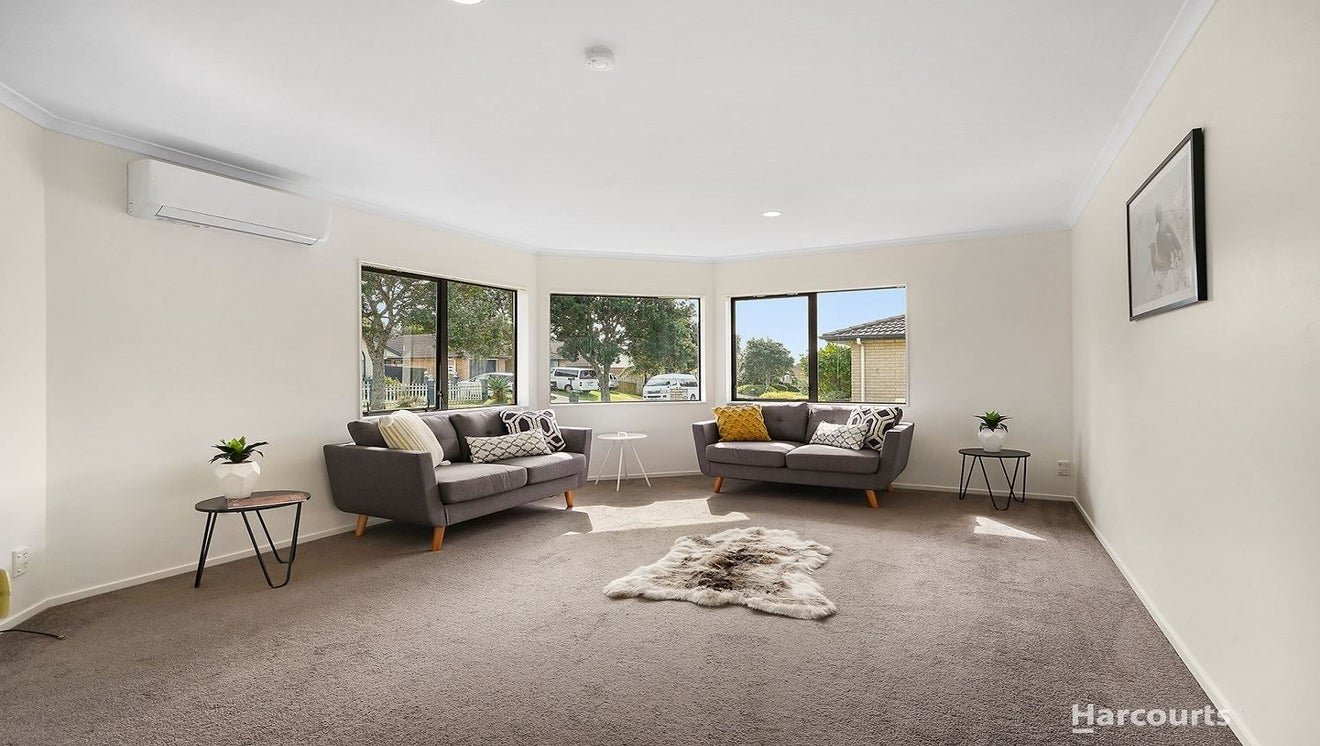 10 Titchmarsh Crescent, Flat Bush, Auckland - Carousel 2