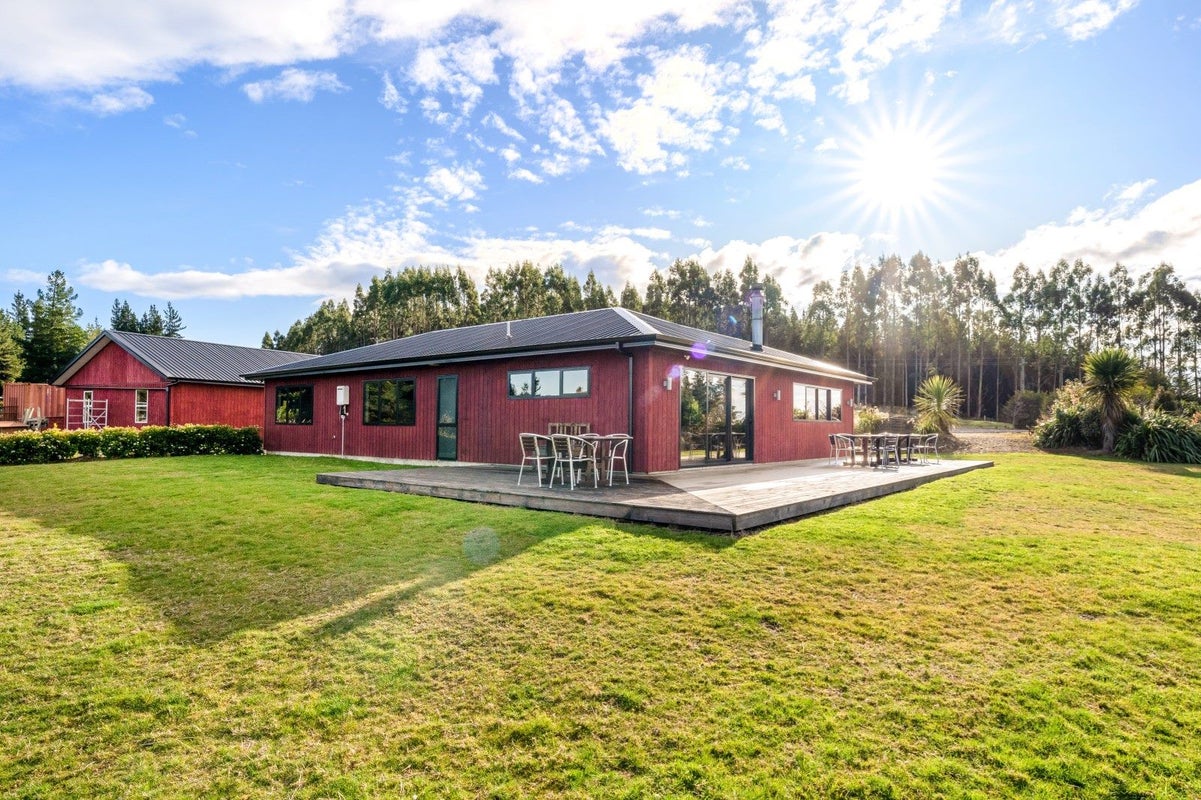 926 FINLAYSON RD, Taieri Beach, Taieri Mouth - Carousel 2