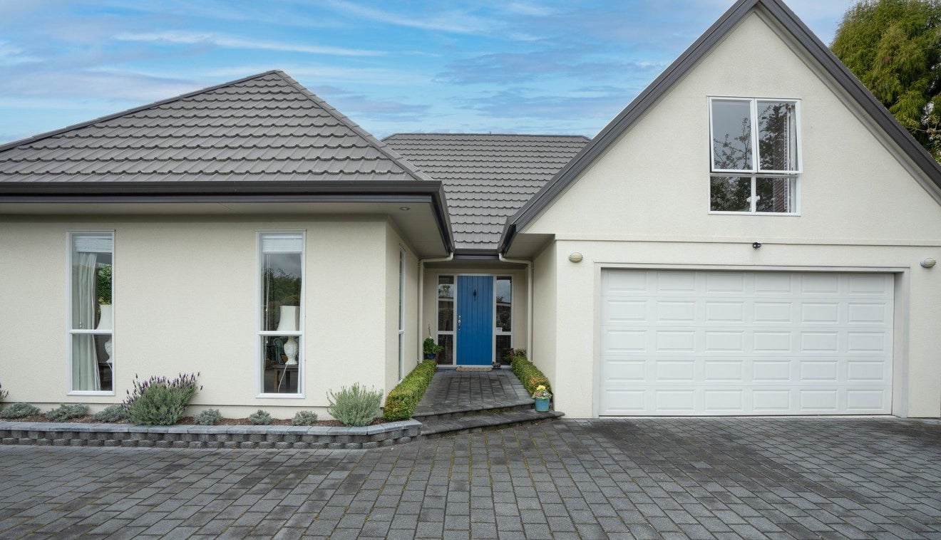 12 Gradwell Place, Two Mile Bay, Taupo - Carousel 19