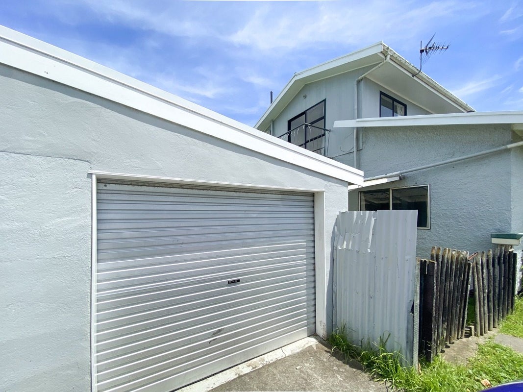 24 Tinirau Street, Whanganui East, Whanganui - Carousel 13