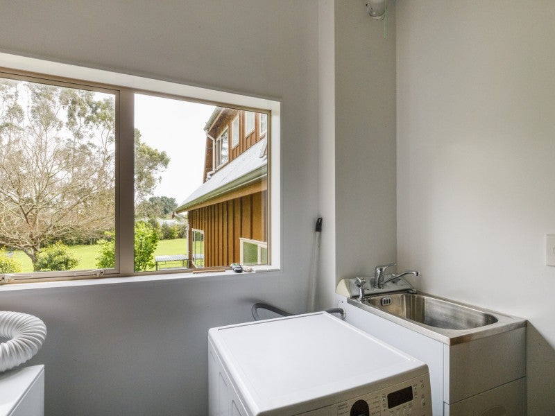 85 Kahuterawa Road, Linton, Palmerston North - Carousel 26