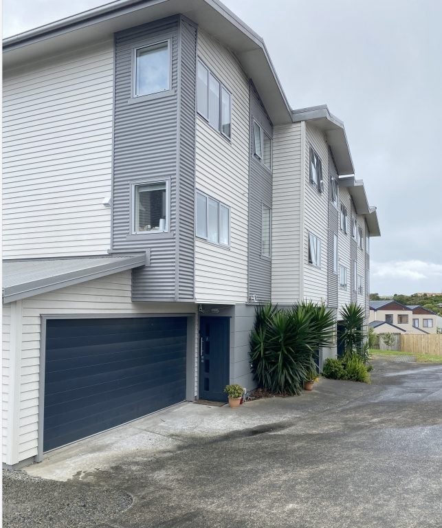 10/15 Andersons Road, Oteha, Auckland - Carousel 1