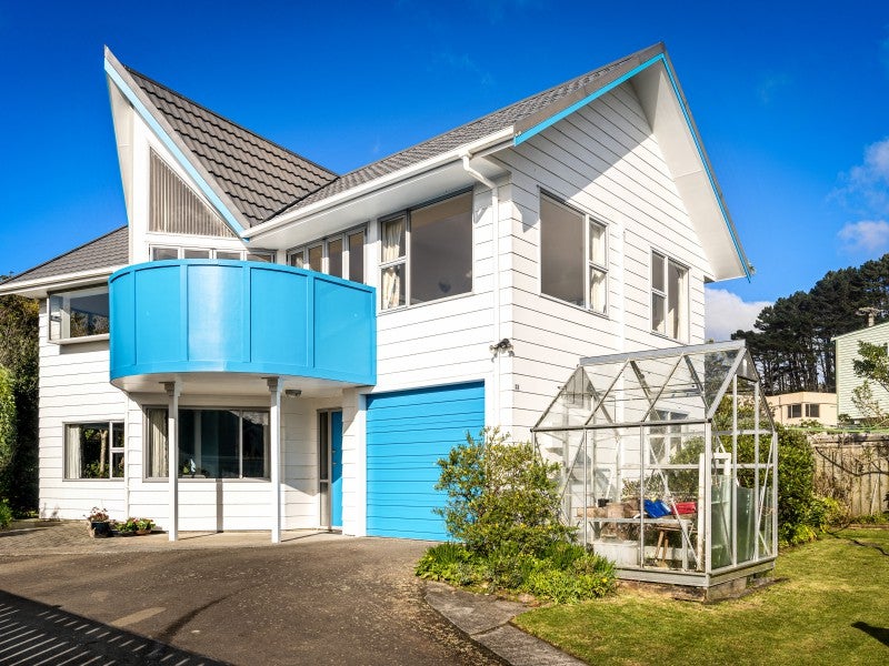 41 Bannister Avenue, Johnsonville, Wellington - Carousel 1