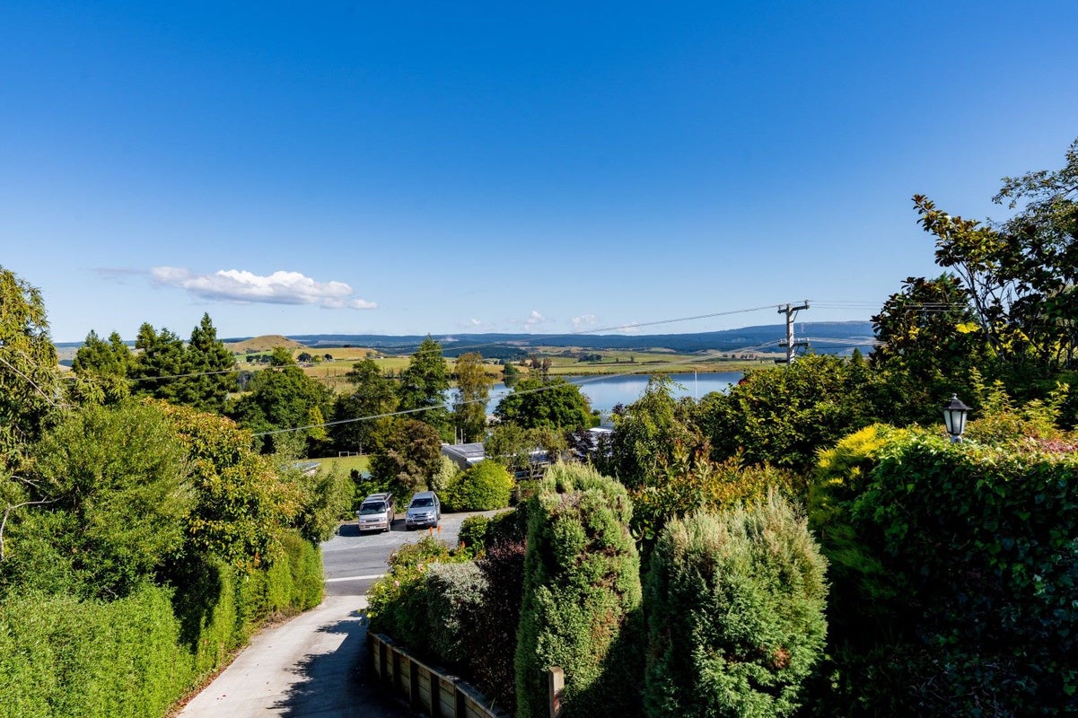 4 Kilgour Street, Waihola, Milton - Carousel 26