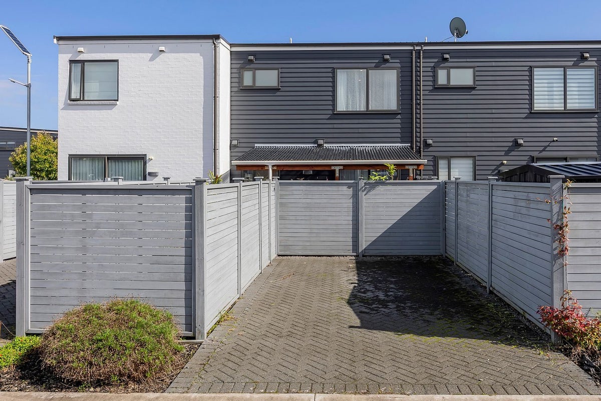25 Boyes Avenue, Whenuapai, Auckland - Carousel 2