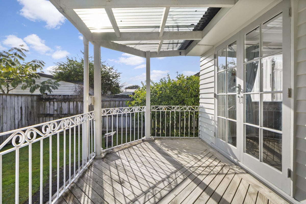 1/40 Miro Street, Trentham, Upper Hutt - Carousel 2