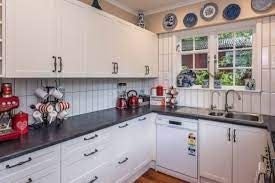 60 Simla Crescent, Khandallah, Wellington - Carousel 2