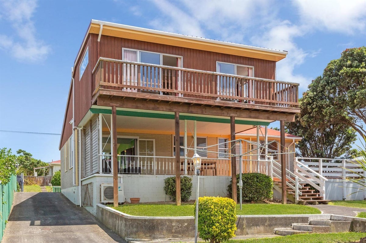 63 Te Pene Avenue, Titahi Bay, Porirua - Carousel 23