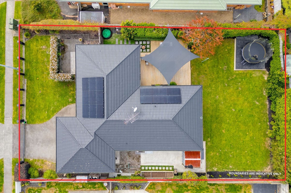 62 Discovery Drive, Flagstaff, Hamilton - Carousel 31