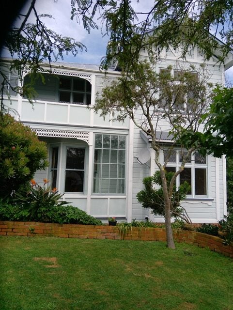 4 Batham Drive, Mount Victoria, Wellington - Carousel 2