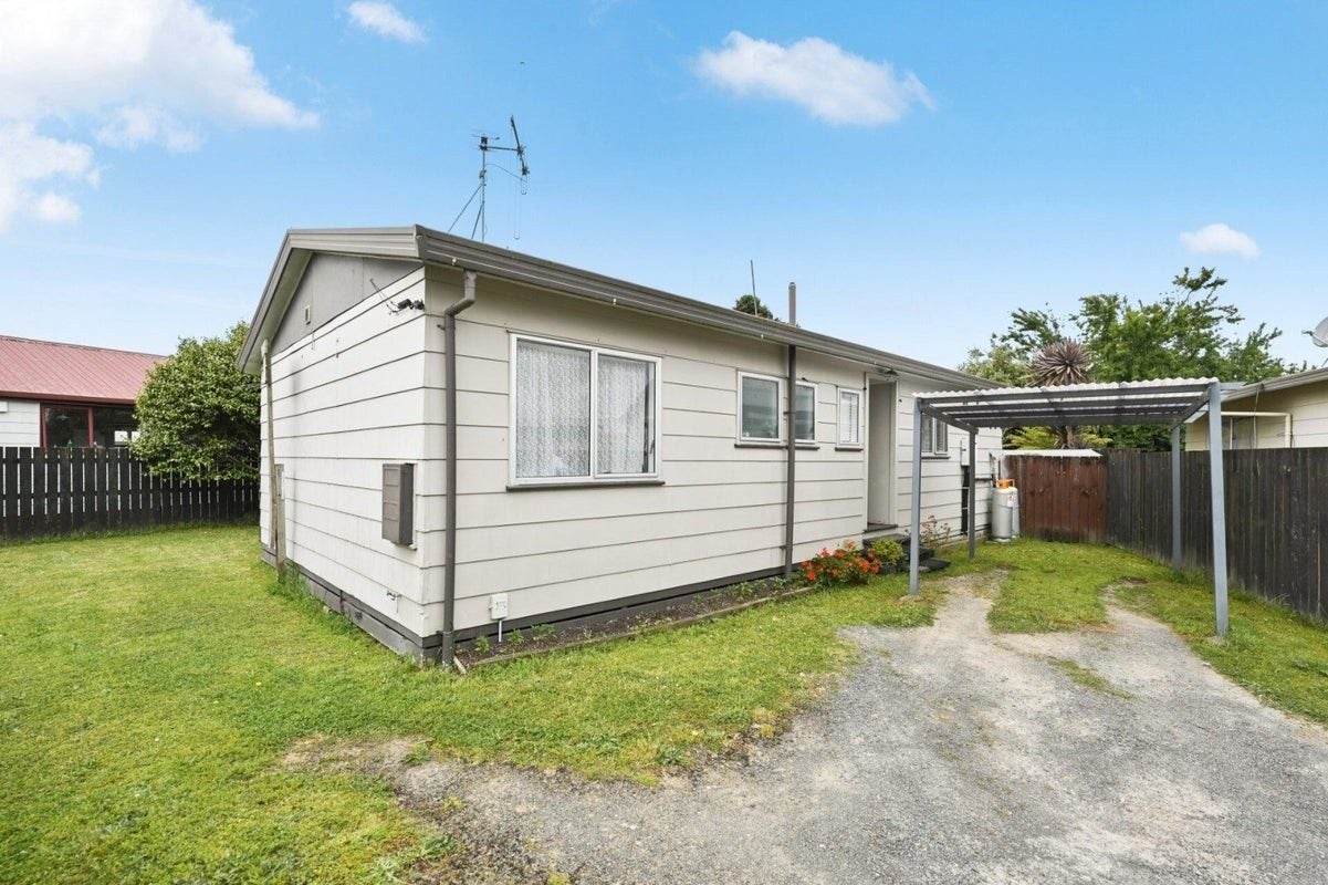 96A Dominion Road, Nawton, Hamilton - Carousel 1