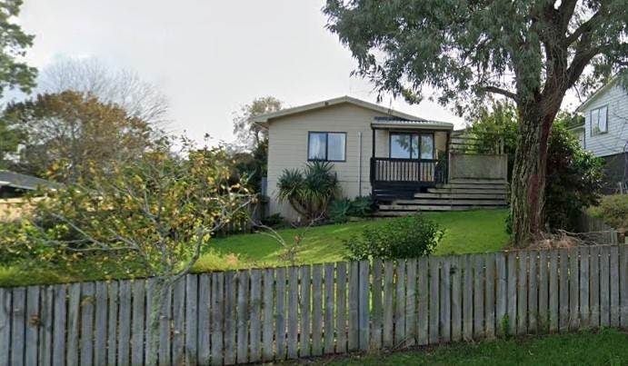 6 Shadon Place, Stanmore Bay, Whangaparaoa - Carousel 3