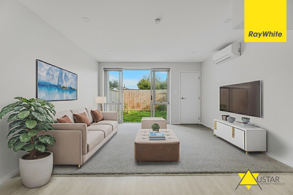 7/51 Wharf Road, Te Atatu Peninsula, Auckland - Carousel 2