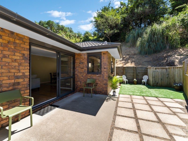 14 Jeannie Way, Waikanae Beach, Waikanae - Carousel 1