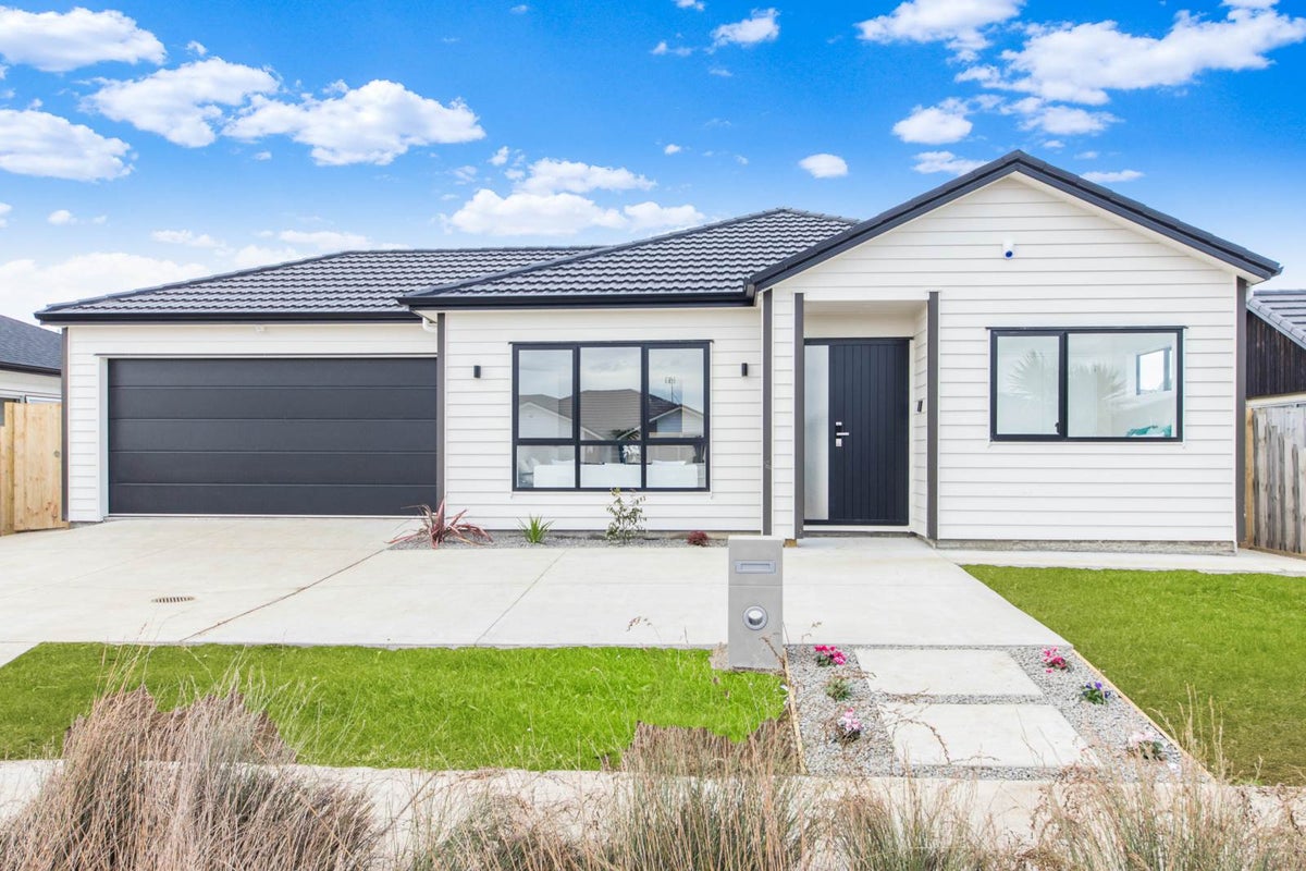 21 Wellfield Drive, Papakura, Papakura - Carousel 2