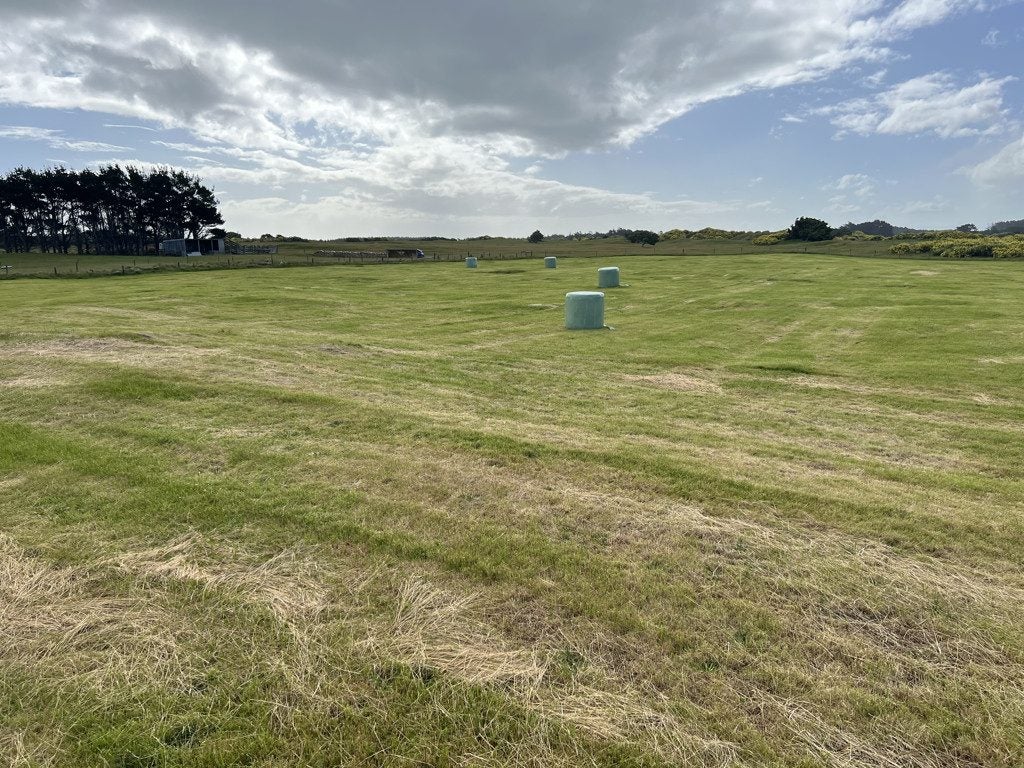 418 Oreti Road, Otatara - Carousel 1