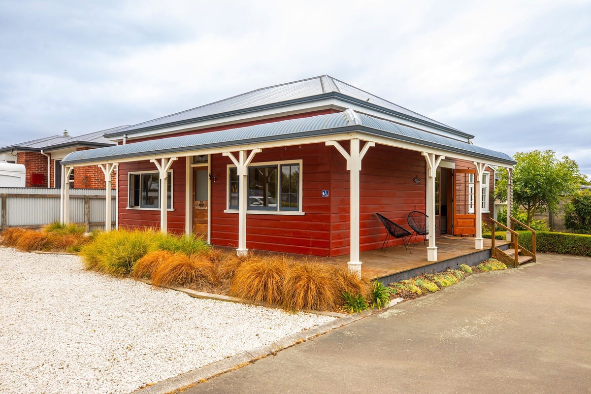 27 Queen Street, Parkside, Timaru - Carousel 1