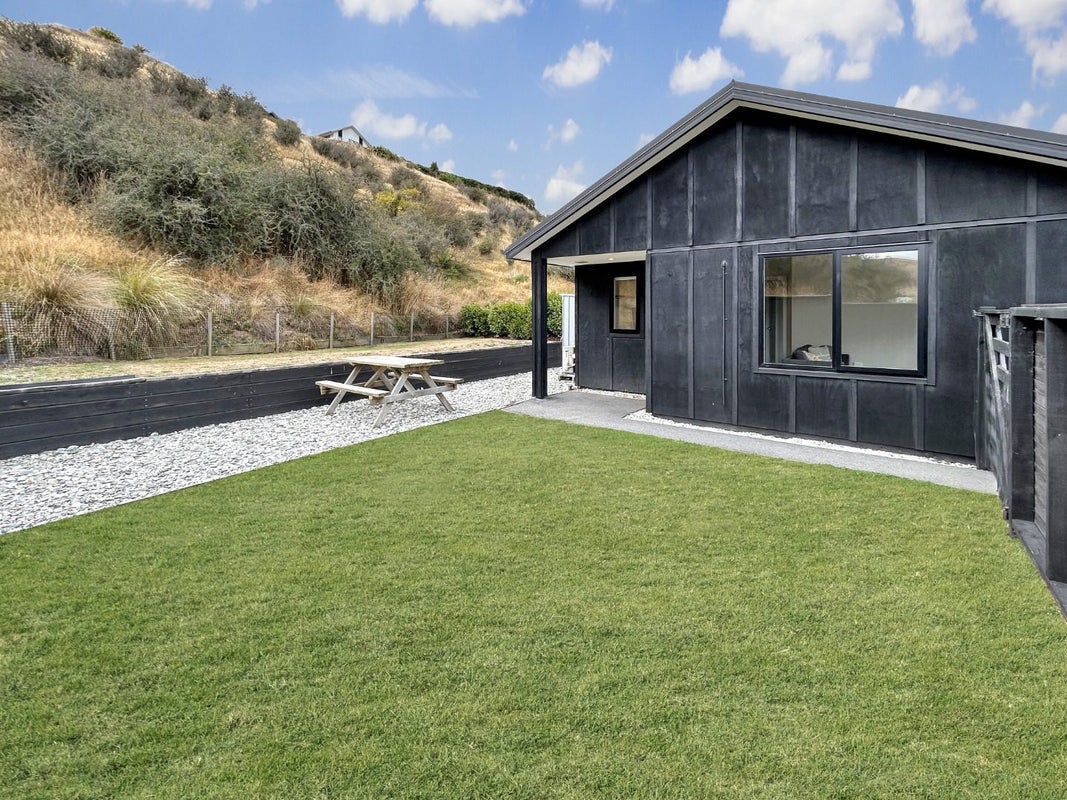 29 Ashenhurst Way, Lower Shotover, Queenstown - Carousel 1