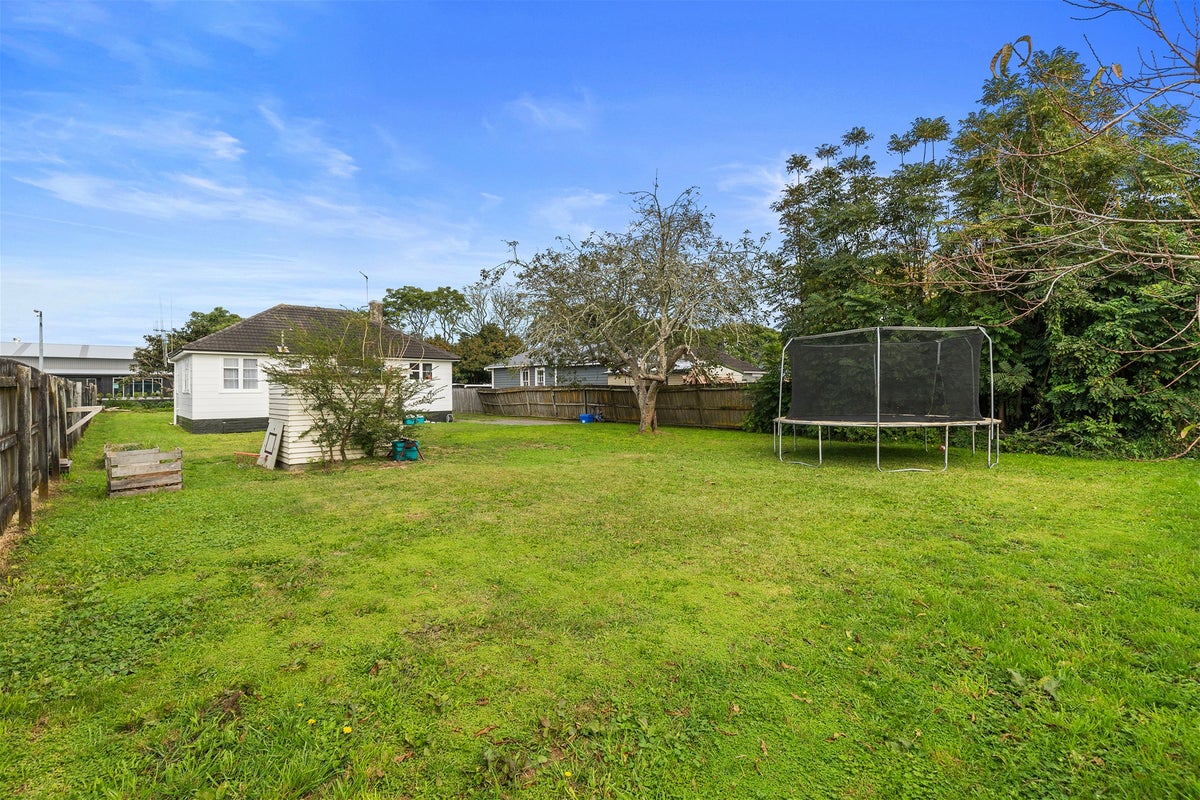 186 Great South Road, Ngaruawahia - Carousel 12
