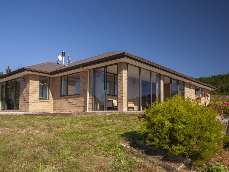 21 Wright Road, Evansdale, Waikouaiti - Carousel 2