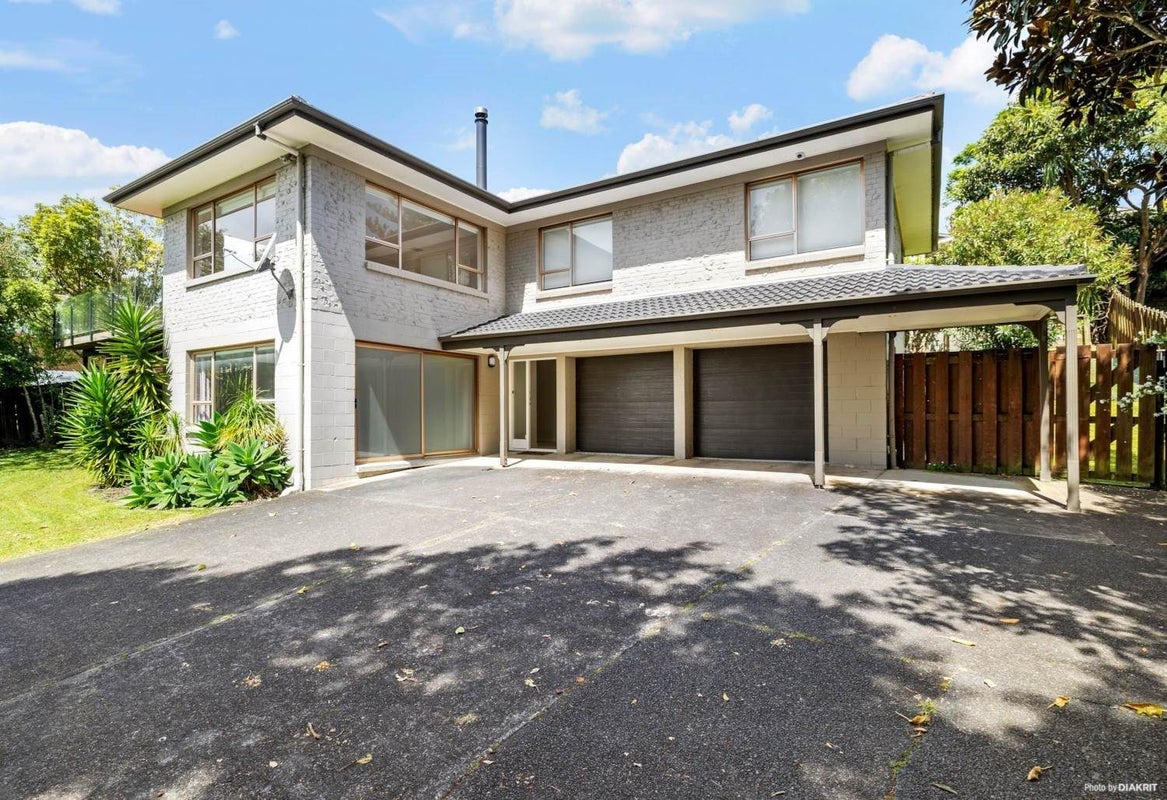 84 Newhaven Terrace, Mairangi Bay, Auckland - Carousel 2