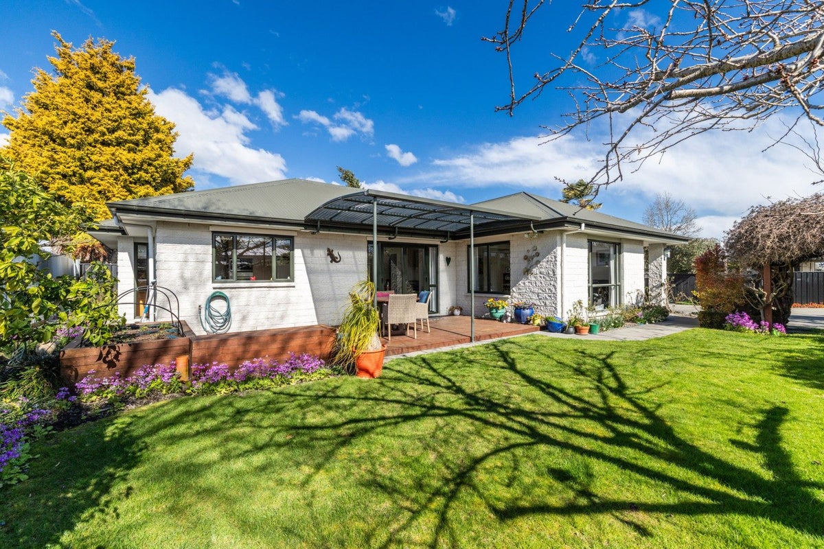 802A Copeland Road, Akina, Hastings - Carousel 16