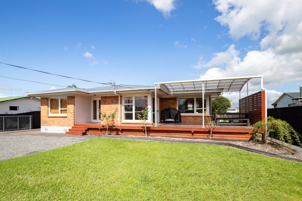522 Hauraki Road, Thames - Carousel 1