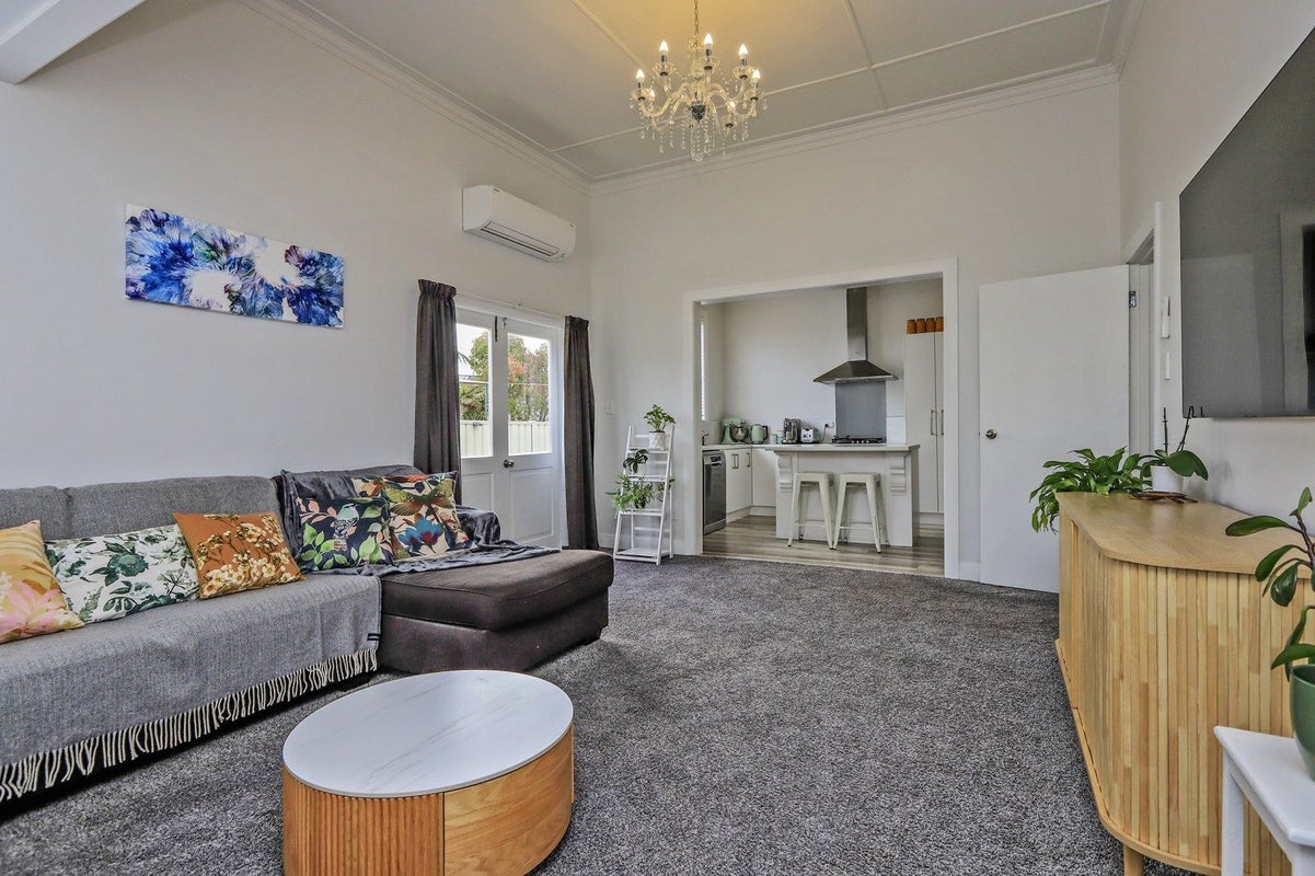 43A Georges Drive, Napier South, Napier - Carousel 2