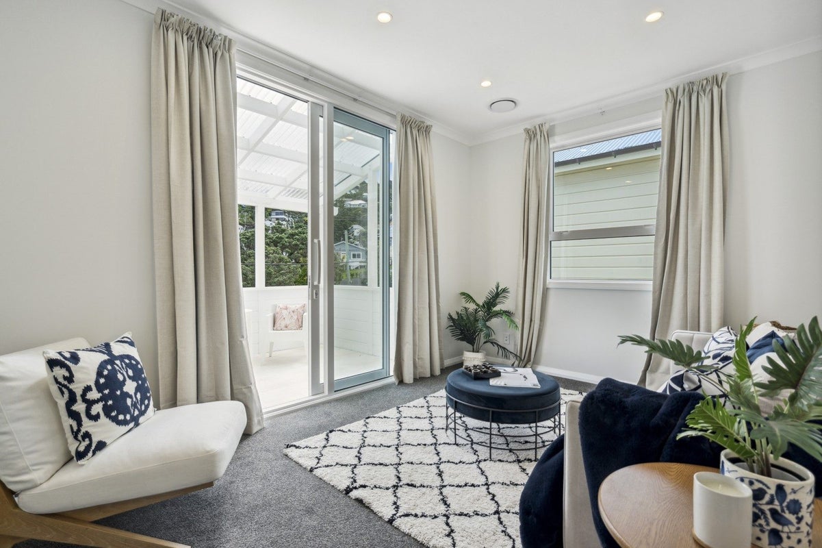 5 Arawa Road, Hataitai, Wellington - Carousel 2