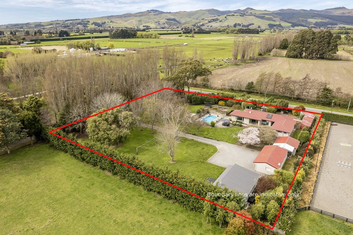 118 McDrurys Road, Halswell, Christchurch - Carousel 1