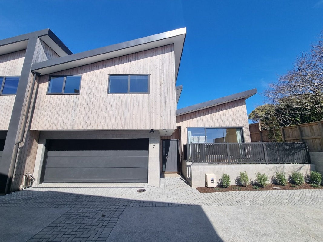 8 Matau Way, Hauraki, Auckland - Carousel 1
