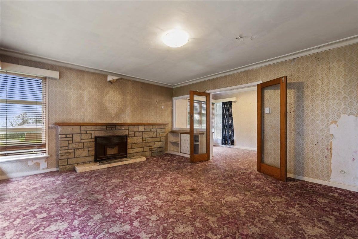 104 Koutu Road, Kawaha Point, Rotorua - Carousel 1