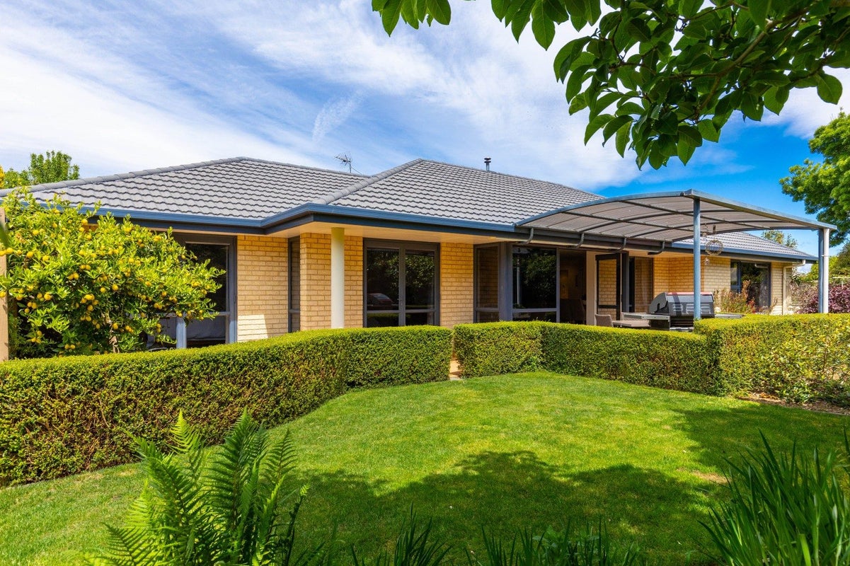 46 Endeavour Street, Riversdale, Blenheim - Carousel 2