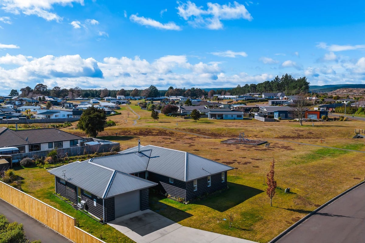 82 Parekaawa Drive, Motuoapa, Turangi - Carousel 28