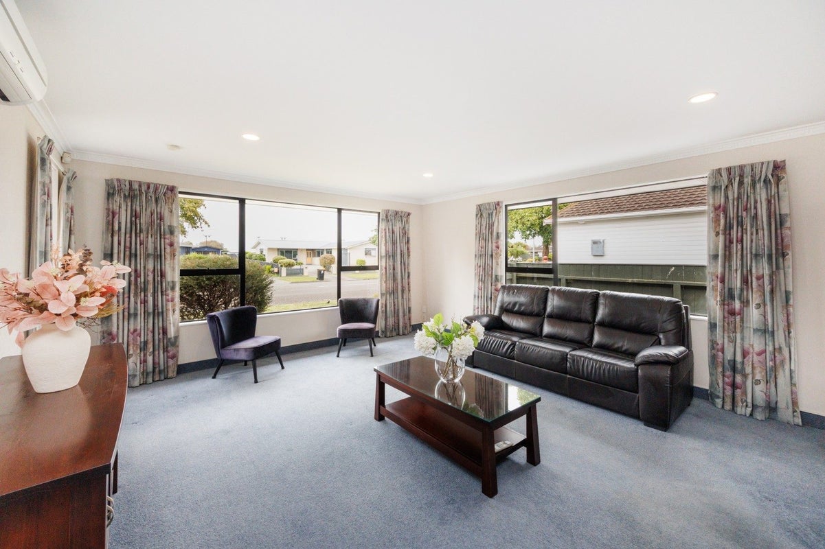 123 Amberley Avenue, Highbury, Palmerston North - Carousel 2
